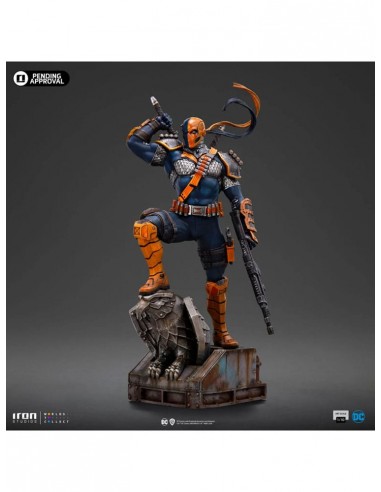 Deathstroke. Art Scale Statue 1/10....