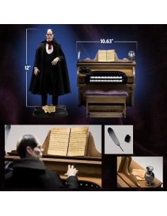 Lon Chaney as The Phantom... 2
