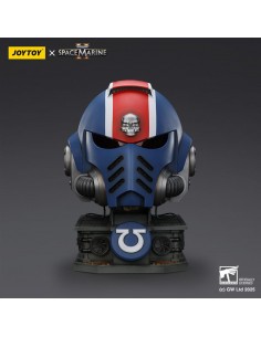 Ultramarines Lieutenant...