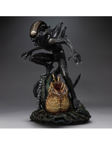 Alien Big Chap. Art Scale Statue...