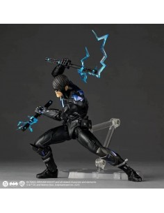 Nightwing. Revoltech. DC... 2