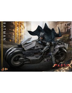 Batman & Batcycle Set 1/6.... 2