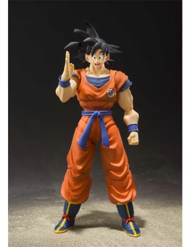 Son Goku (A Saiyan Raised On Earth)....