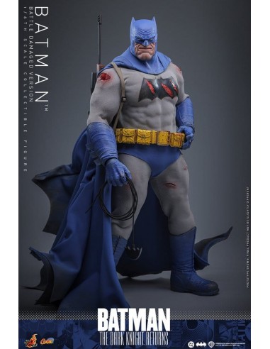Batman (Battle Damaged Version) 1/6....