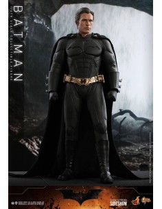 Batman Begins 1/6. Movie...
