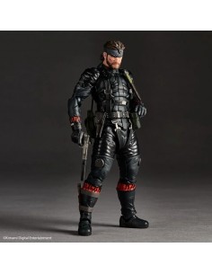Delta Naked Snake Sneaking...