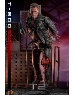 T-800 (Battle Damaged) 1/6....